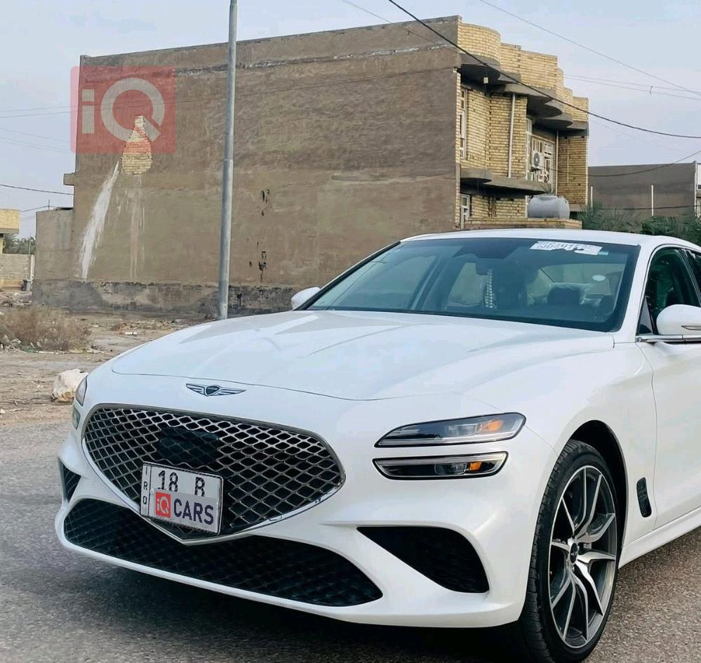 جنسس G70